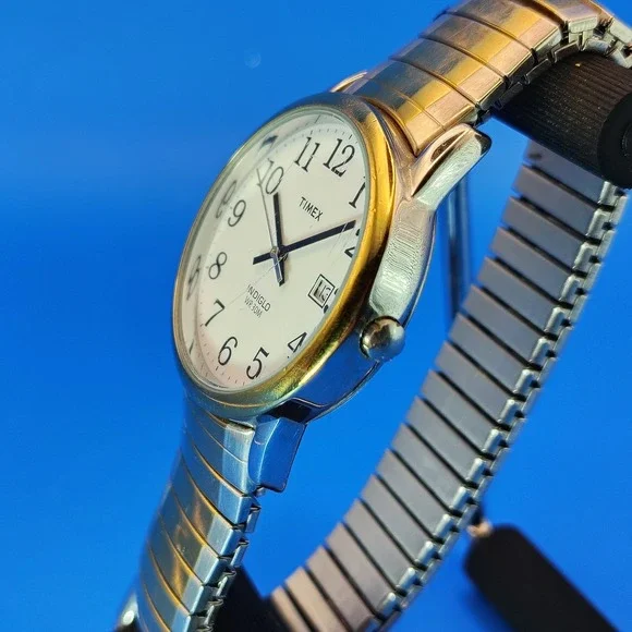 Vintage 2004 Timex Indiglo Easy Reader Date 35mm Two Tone Mens Quartz Watch